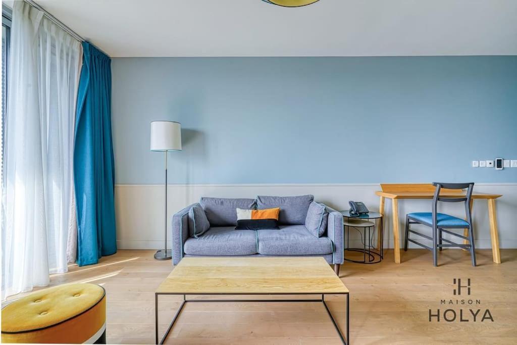 A Auteuil - Le Vivant 359b *